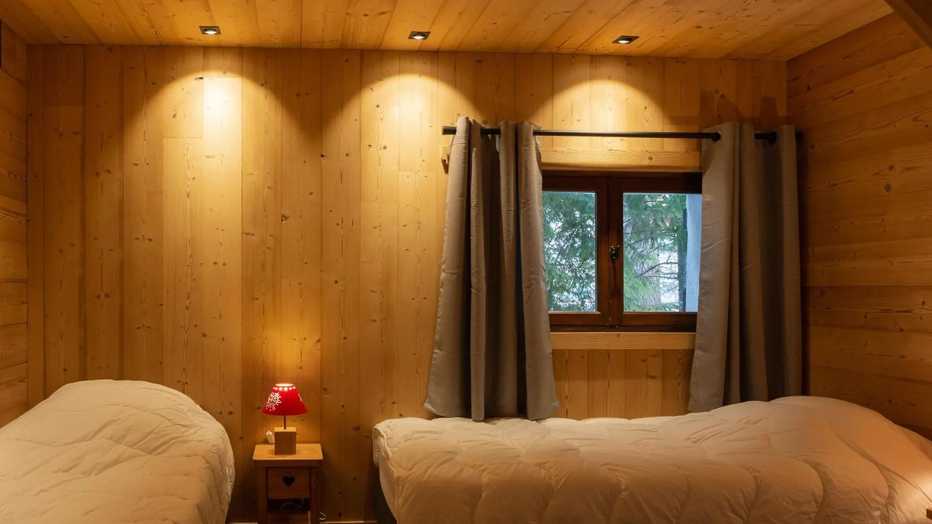 Holiday home Superbe Chalet 6 Ch Au Pied Du Domaine Des 2 Alpes Les Deux Alpes