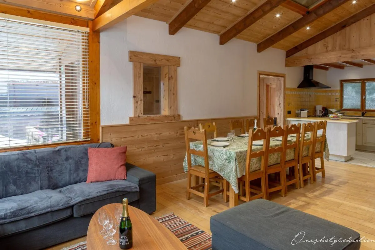 Holiday home Superbe Chalet 6 Ch Au Pied Du Domaine Des 2 Alpes Les Deux Alpes
