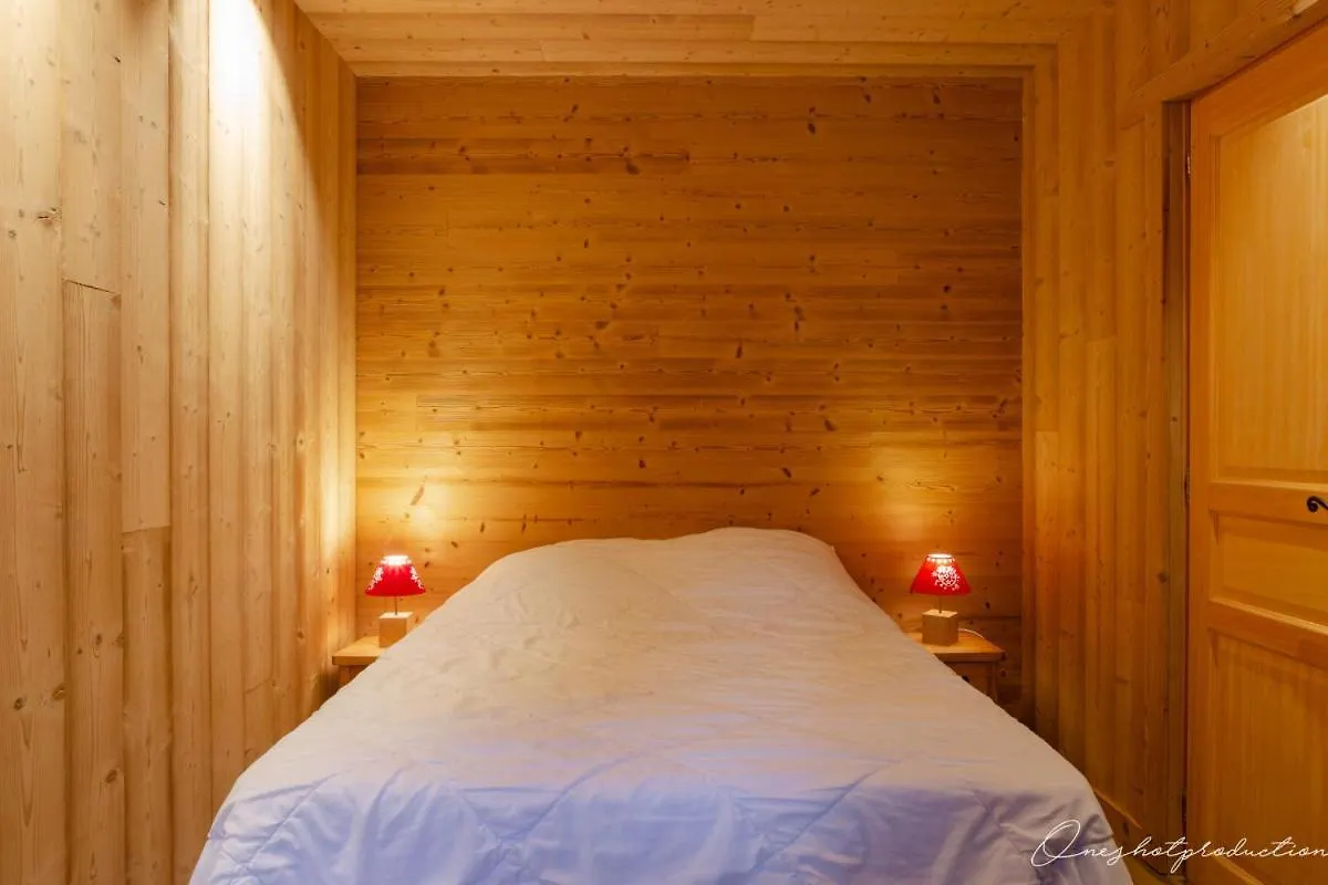 Holiday home Superbe Chalet 6 Ch Au Pied Du Domaine Des 2 Alpes Les Deux Alpes France